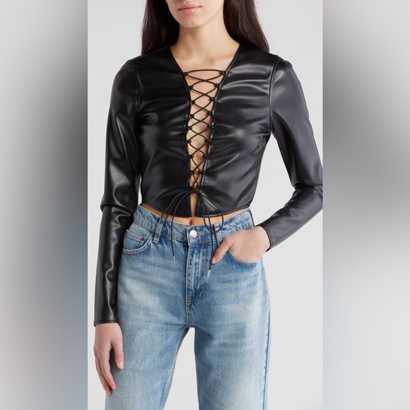 AFRM x Revolve: Aida Top - Picture 2 of 6